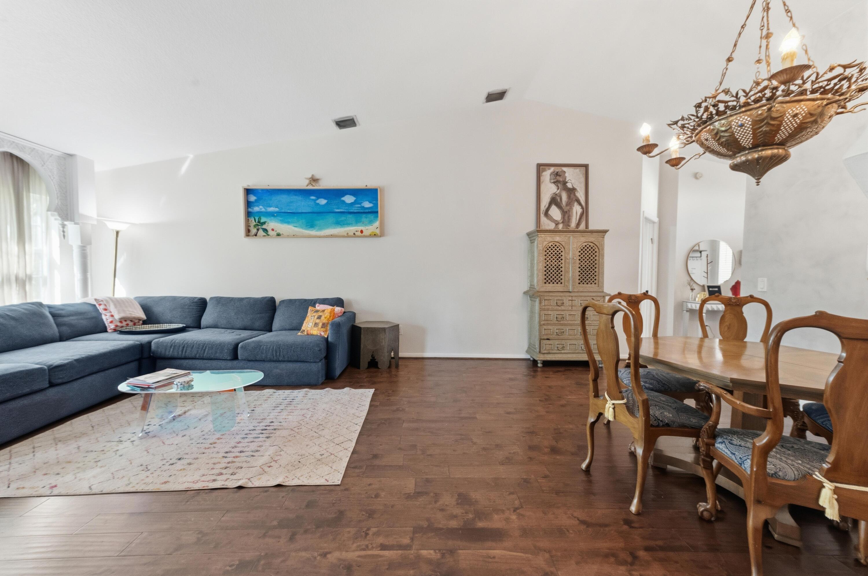 ST TROPEZ AT BOCA GOLF VILLAS CONDO - Residential