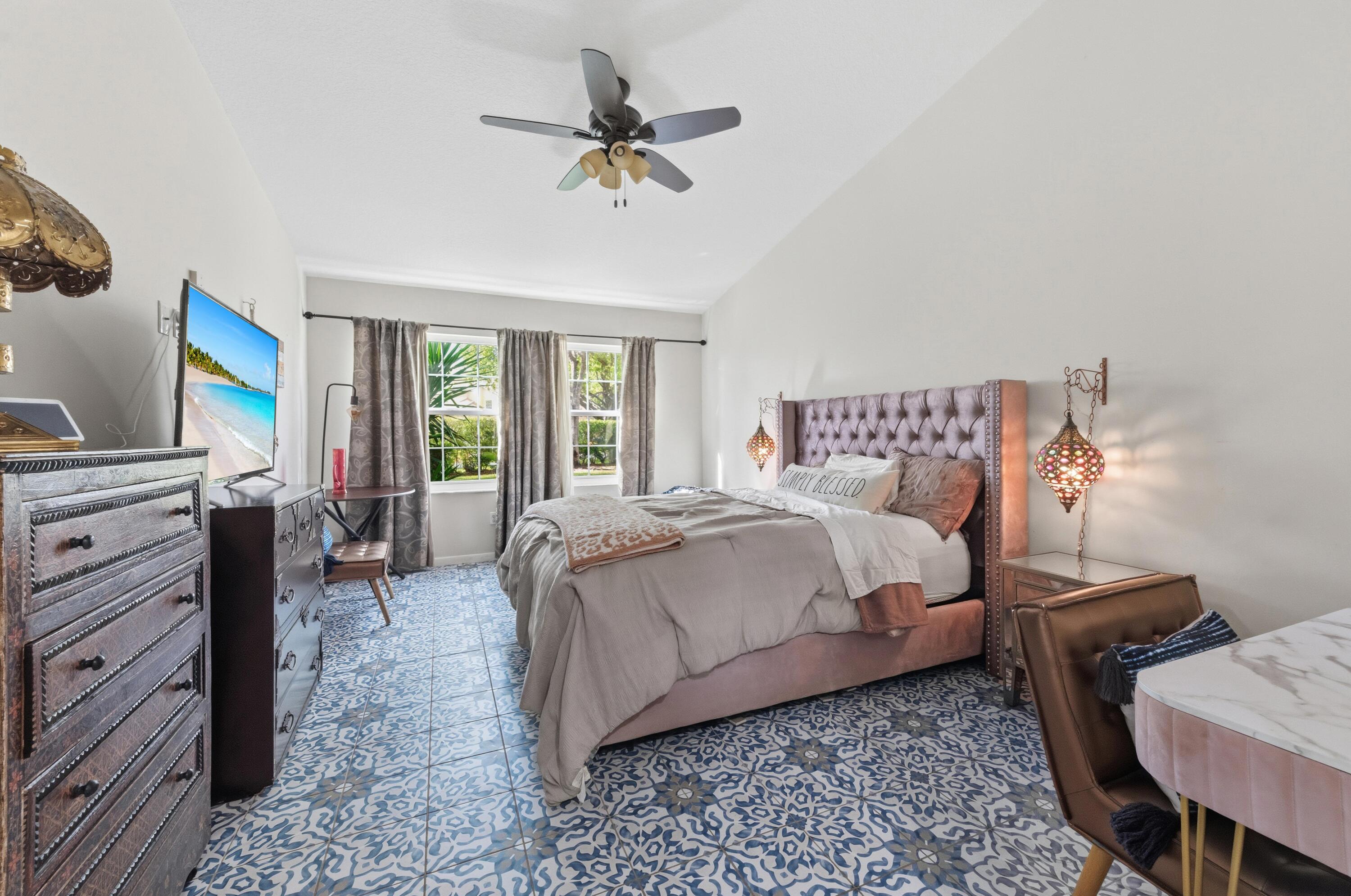 ST TROPEZ AT BOCA GOLF VILLAS CONDO - Residential