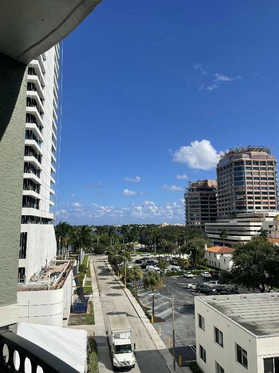 PRADO CONDO - Residential Lease