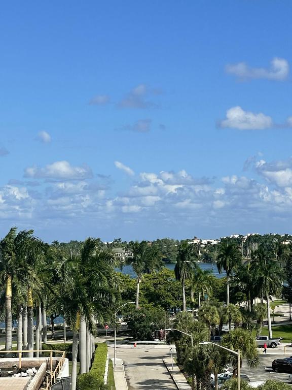 PRADO CONDO - Residential Lease