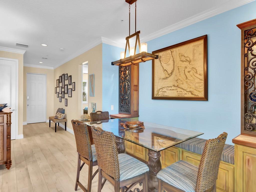 Kiwi Condominium - Residential