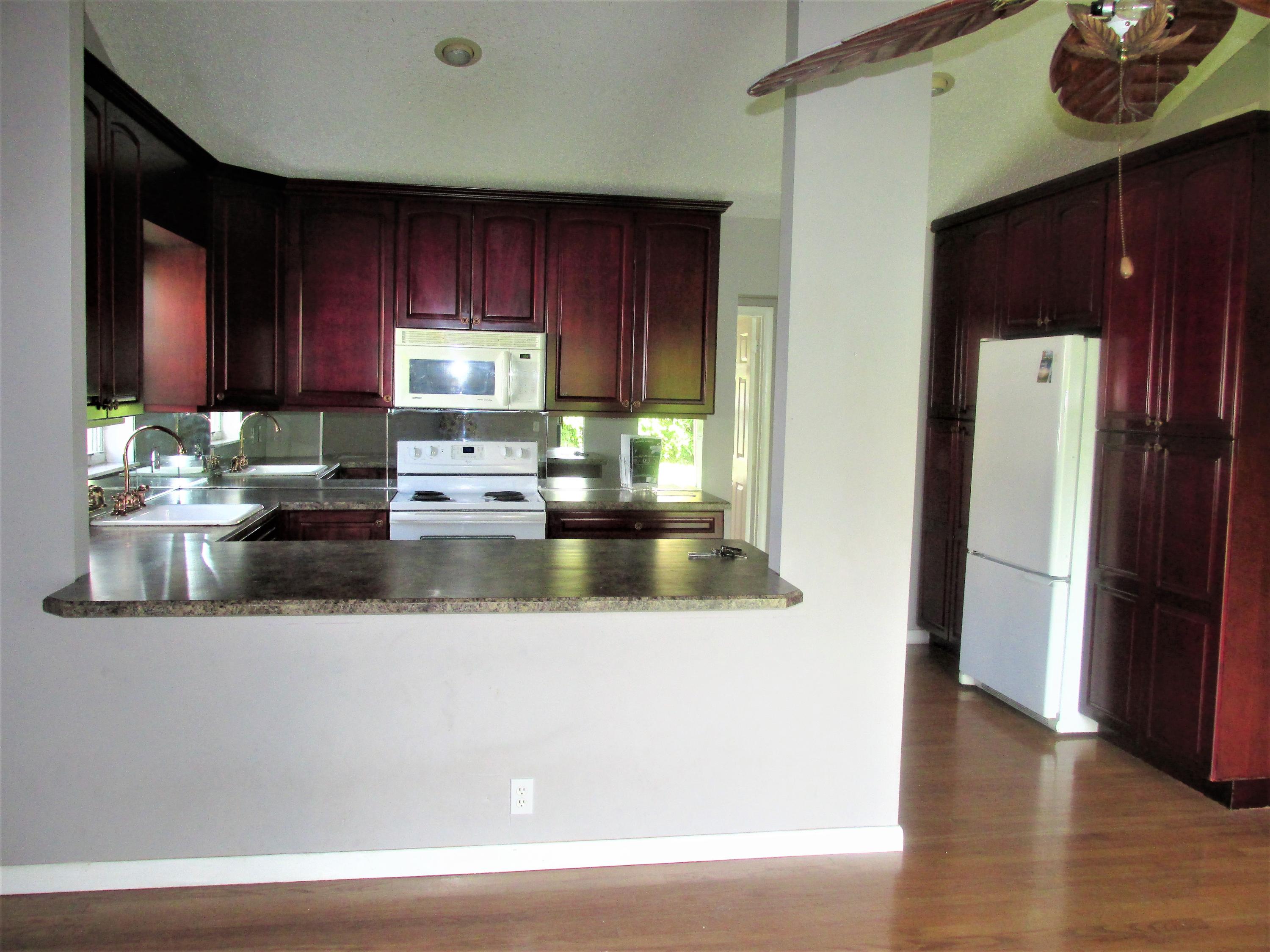 LAKES OF SHERBROOKE PH 6 - Residential