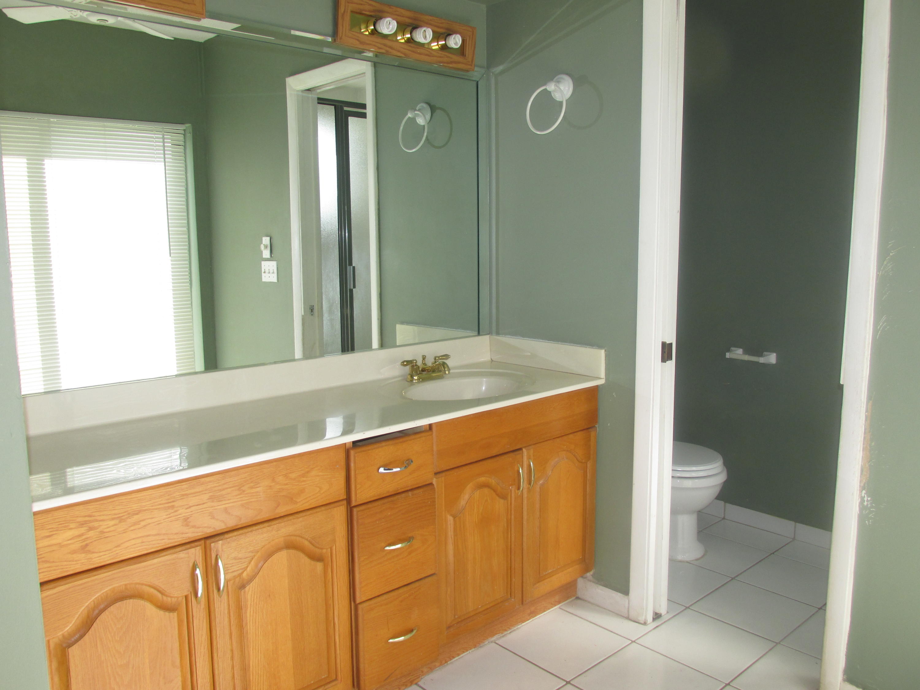 LAKES OF SHERBROOKE PH 6 - Residential