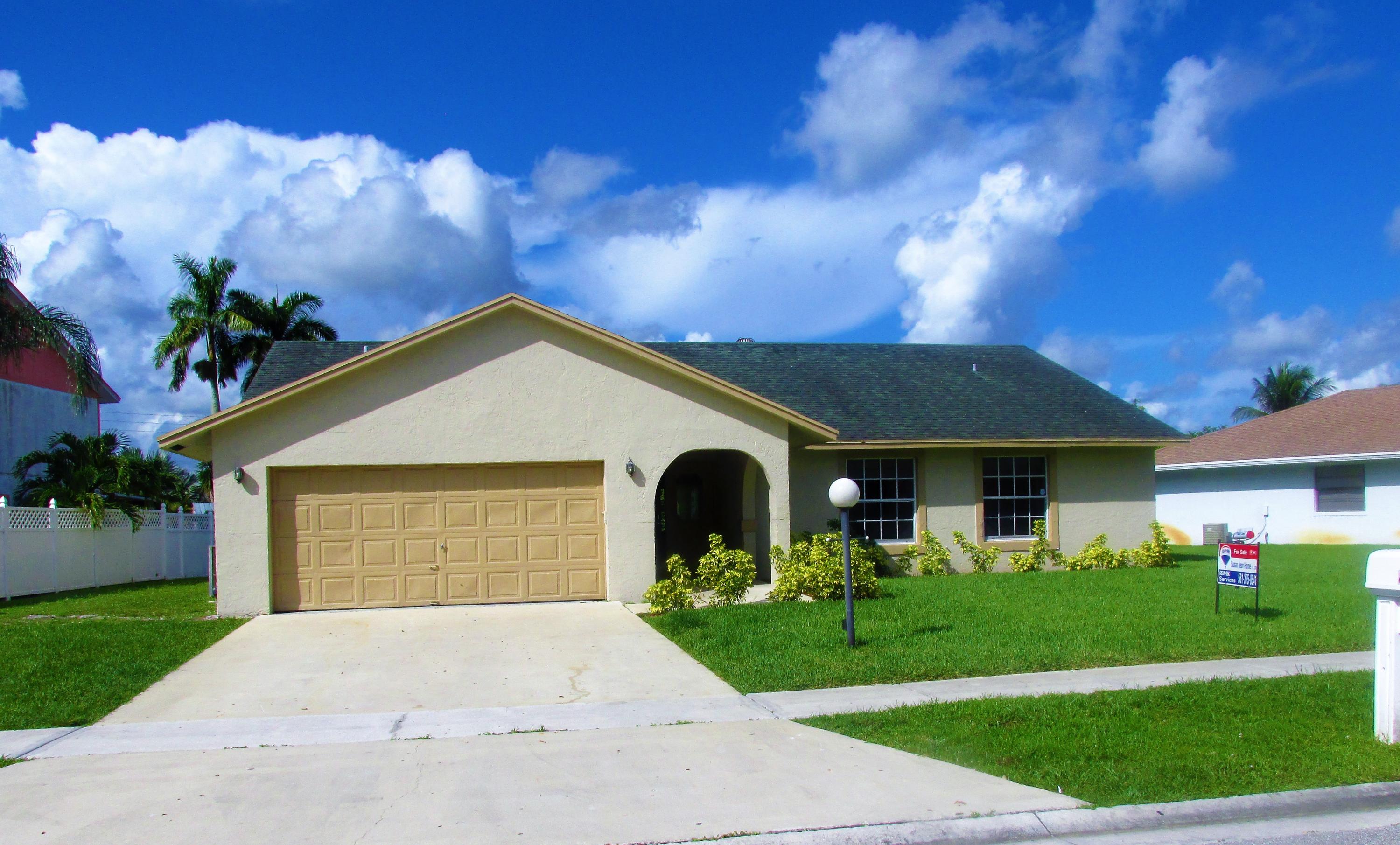 LAKES OF SHERBROOKE PH 6 - Residential