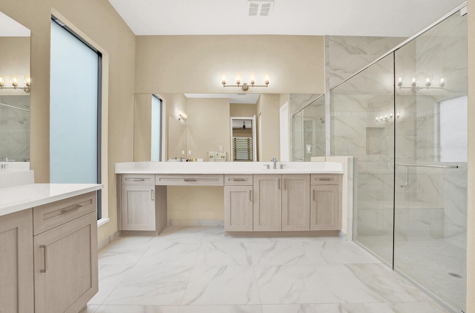 Valencia Grand - Residential