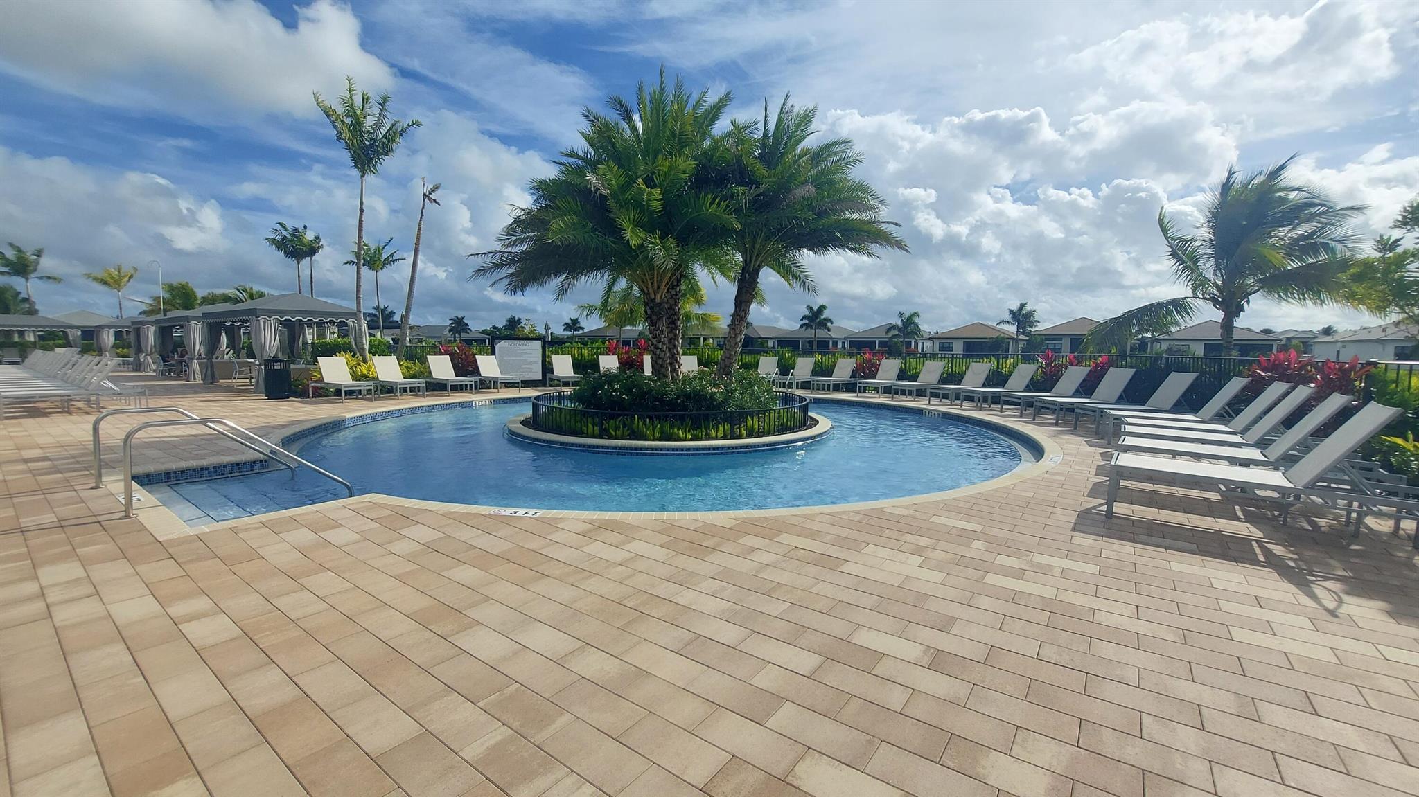 Valencia Grand - Residential