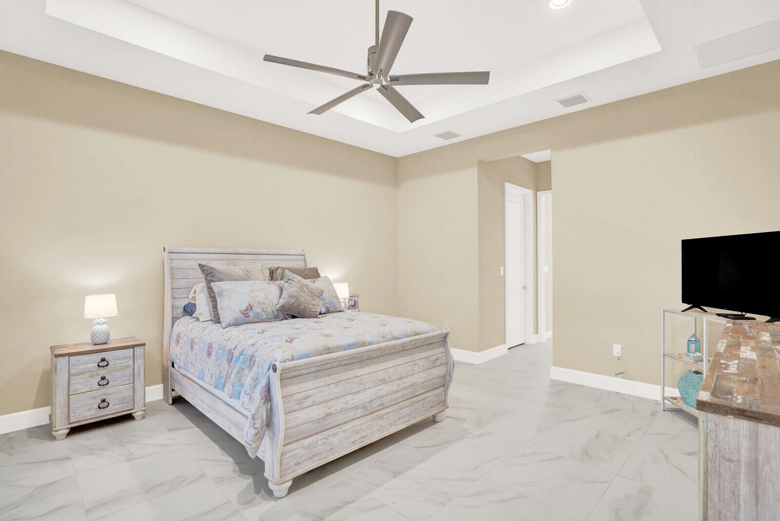 Valencia Grand - Residential