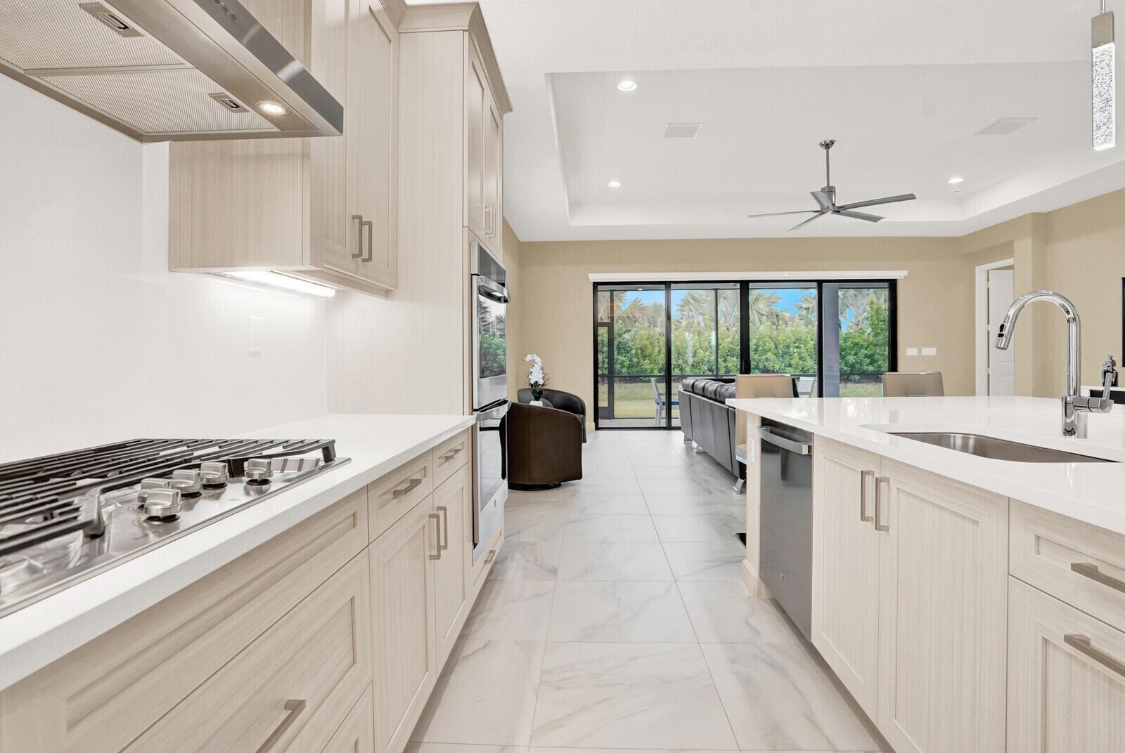 Valencia Grand - Residential