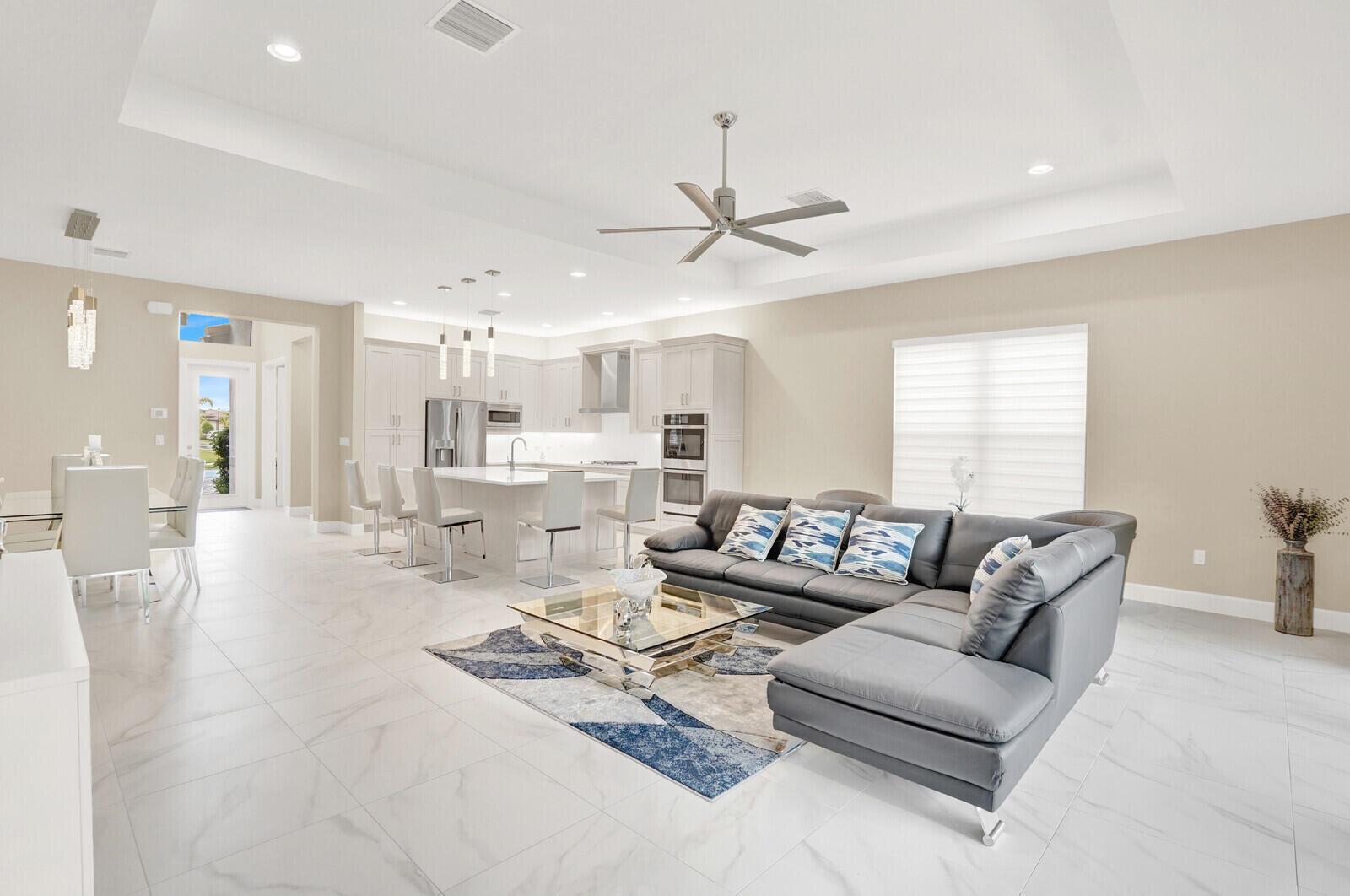 Valencia Grand - Residential