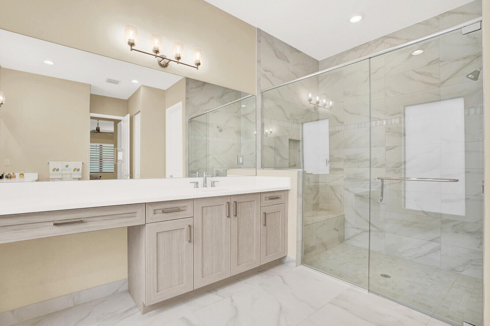 Valencia Grand - Residential