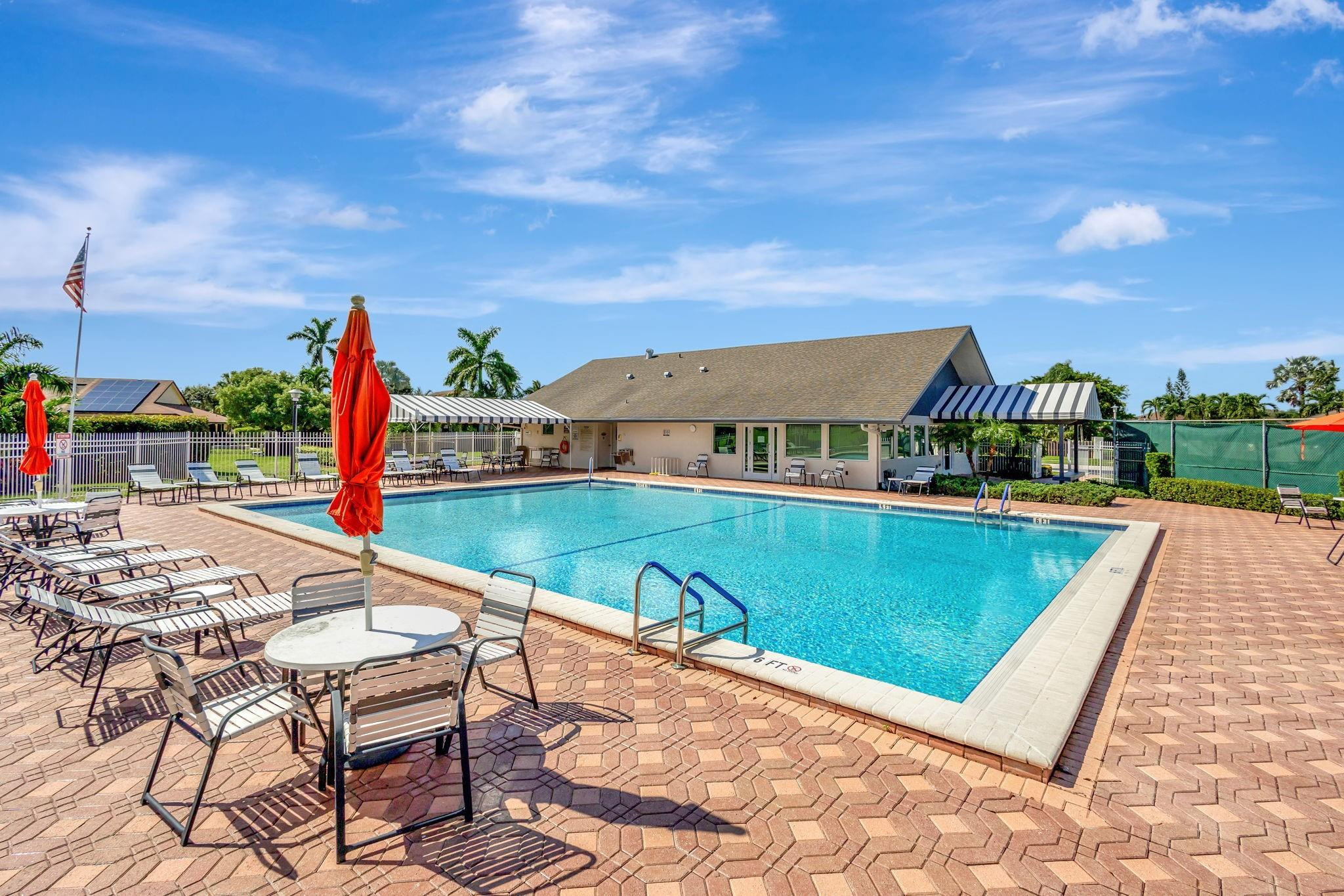 Homewood Lakes - Residential