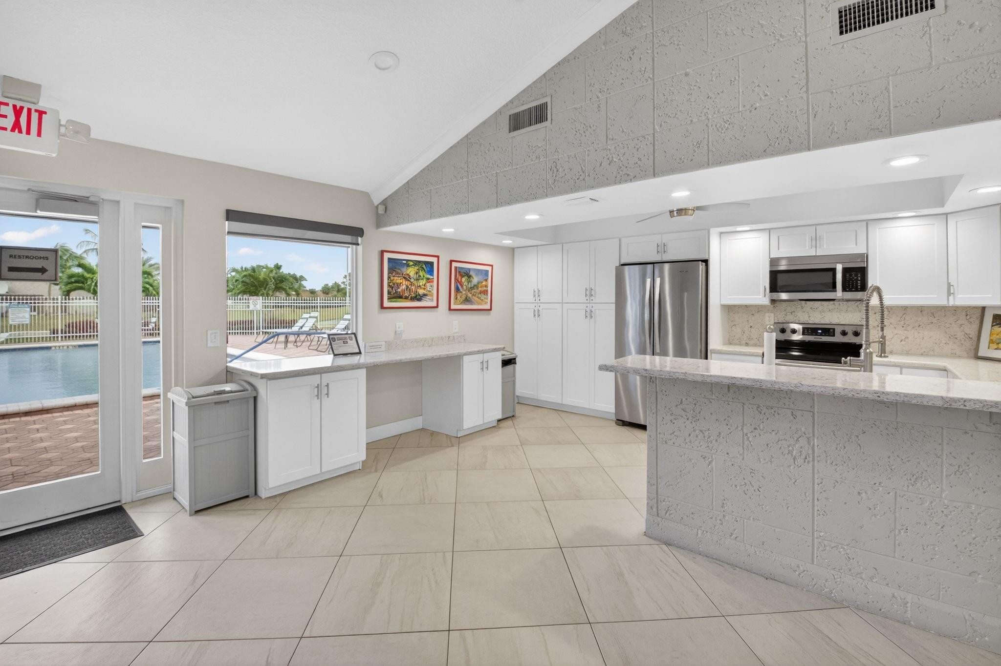 Homewood Lakes - Residential