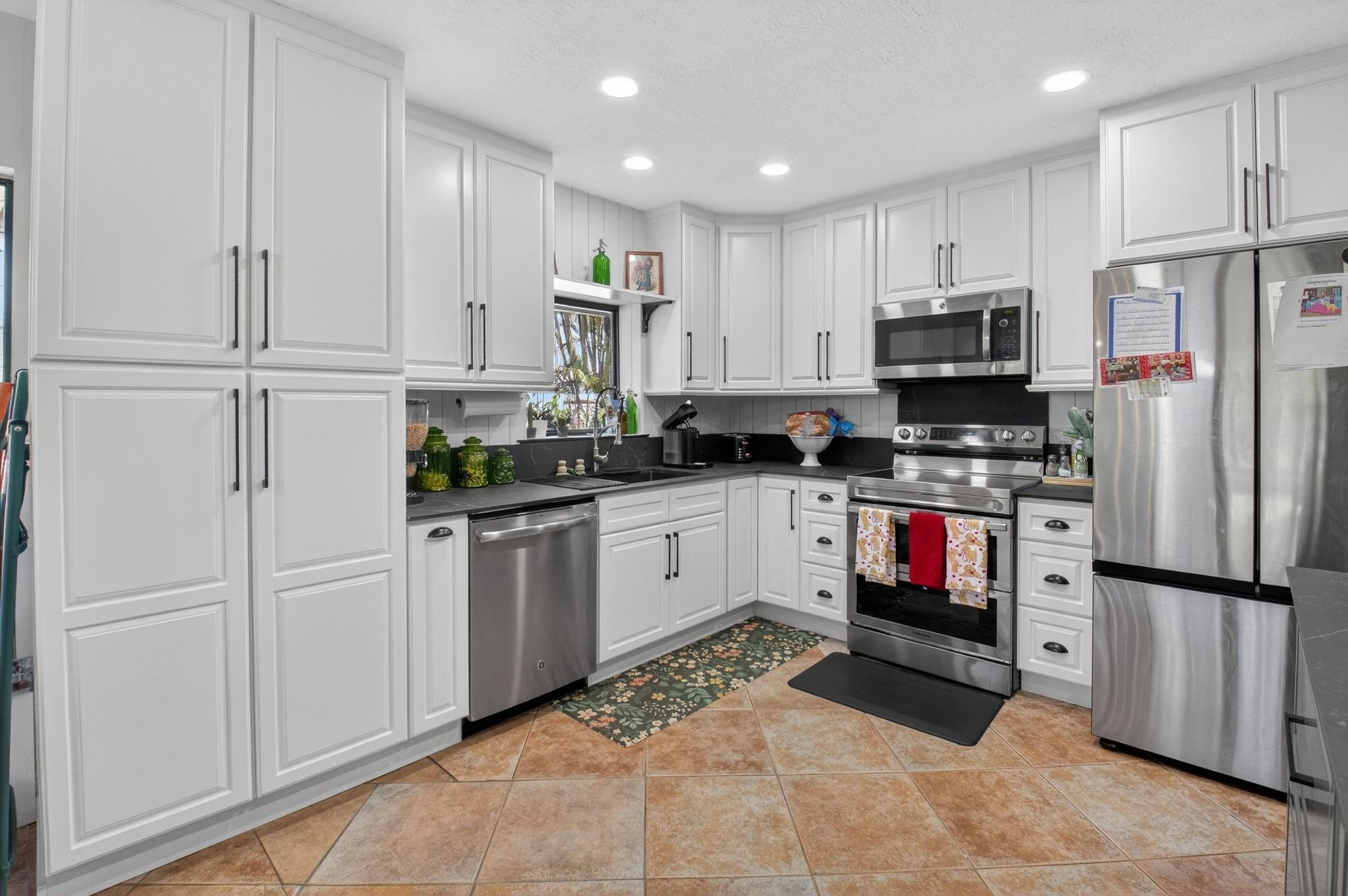 Homewood Lakes - Residential