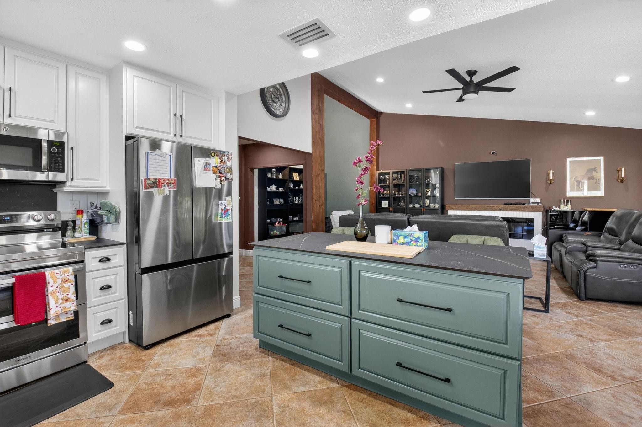 Homewood Lakes - Residential