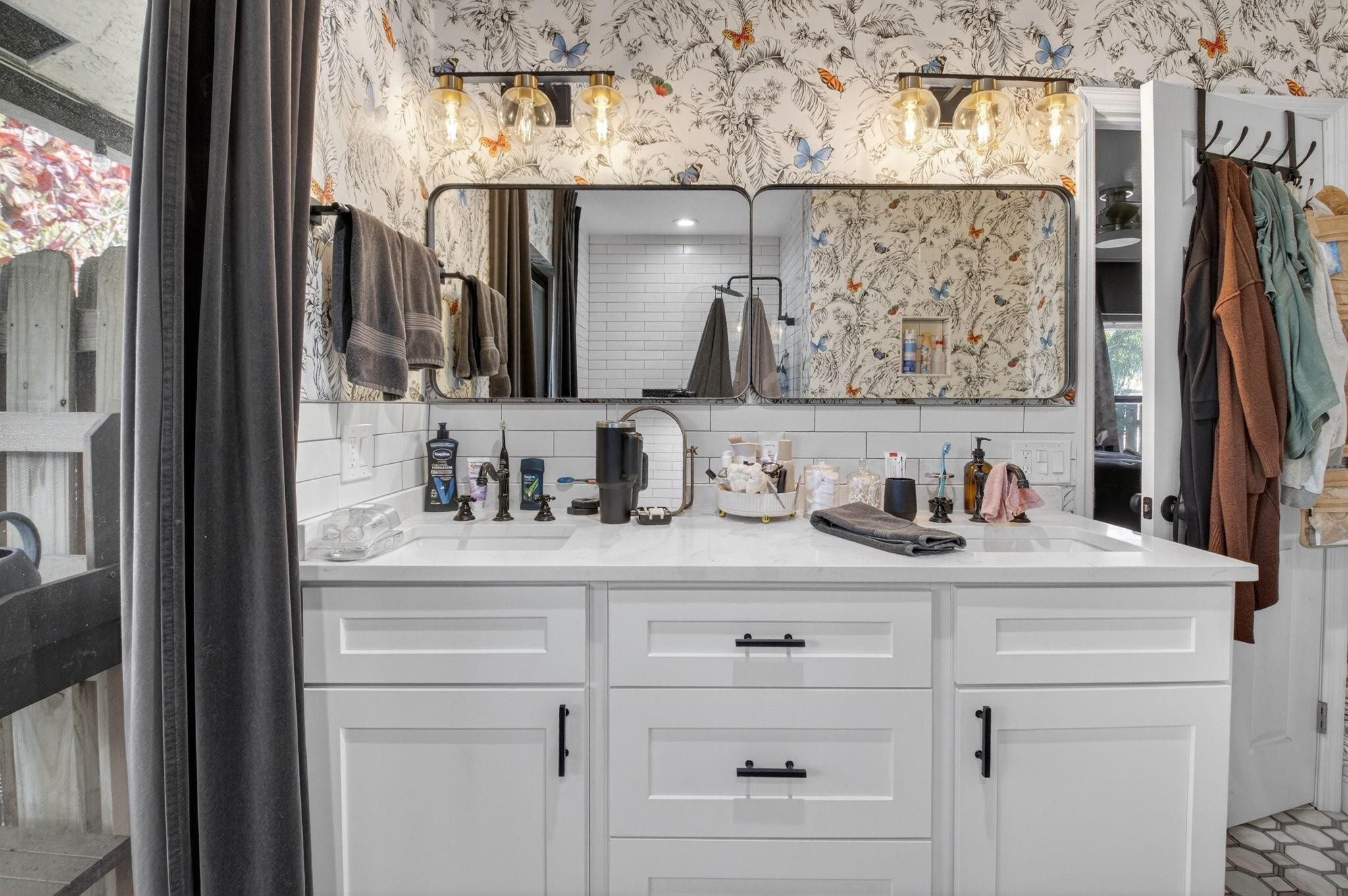 Homewood Lakes - Residential