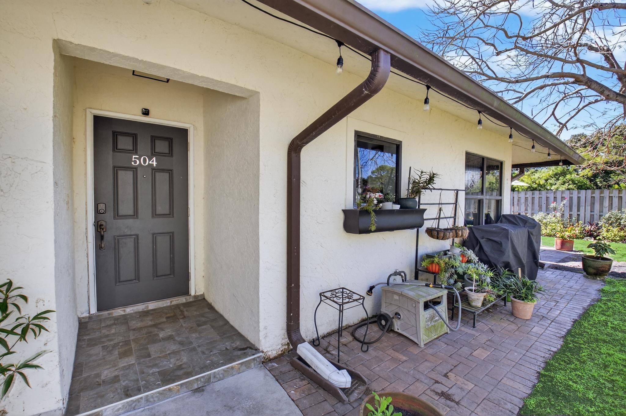 504 SW 29th Avenue 504