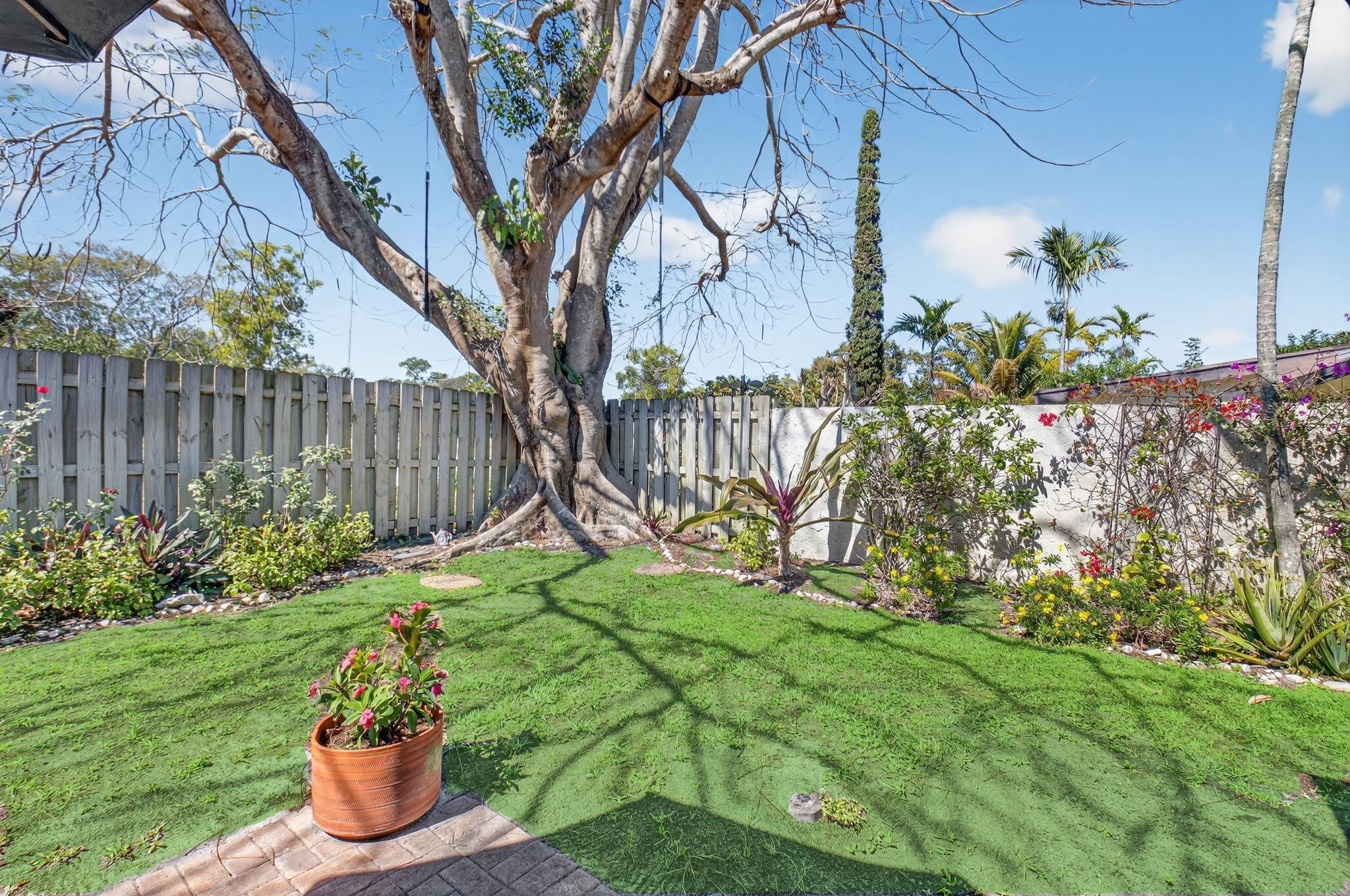 Homewood Lakes - Residential