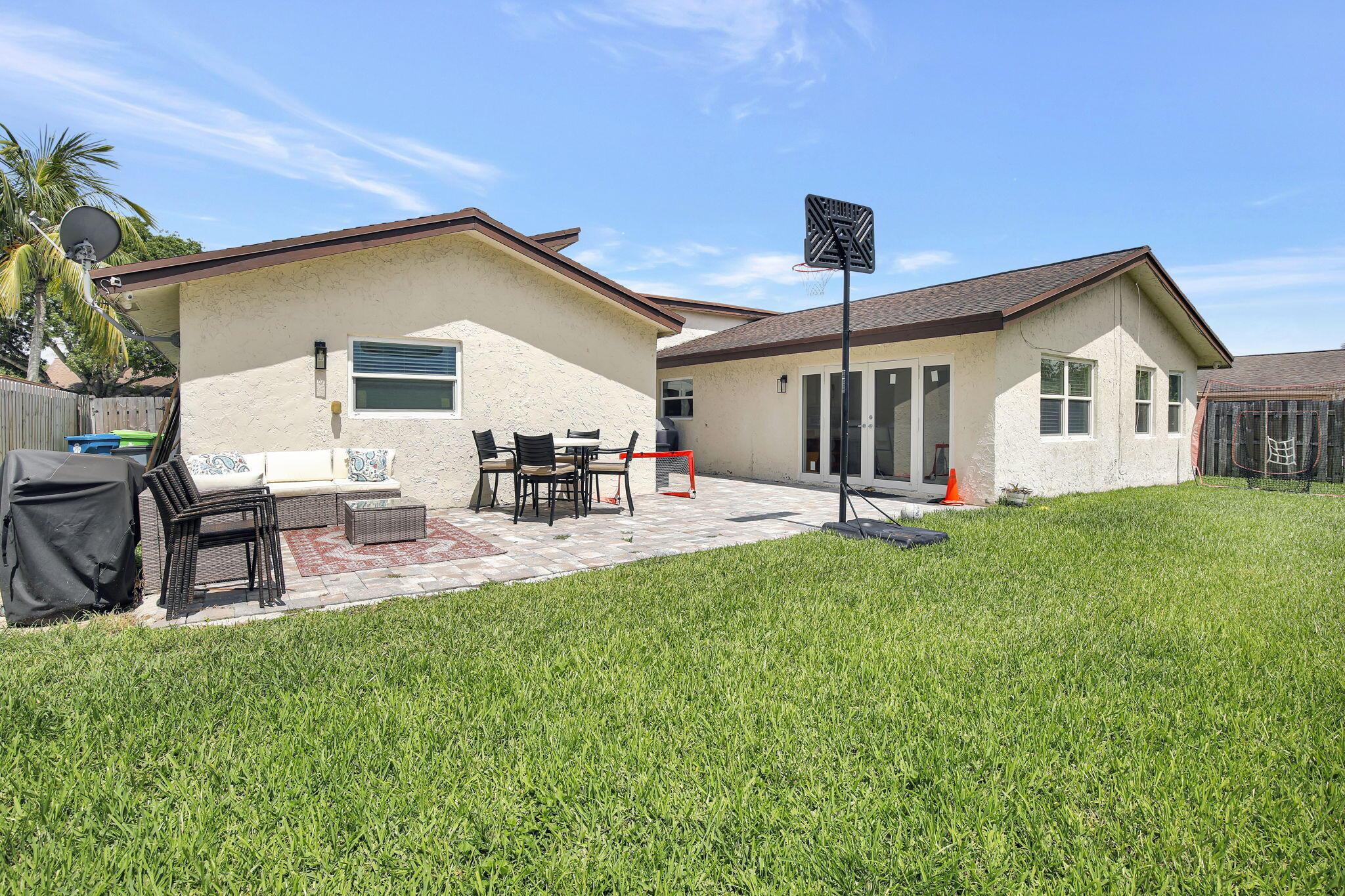 WELLEBY UNIT EIGHT - Residential