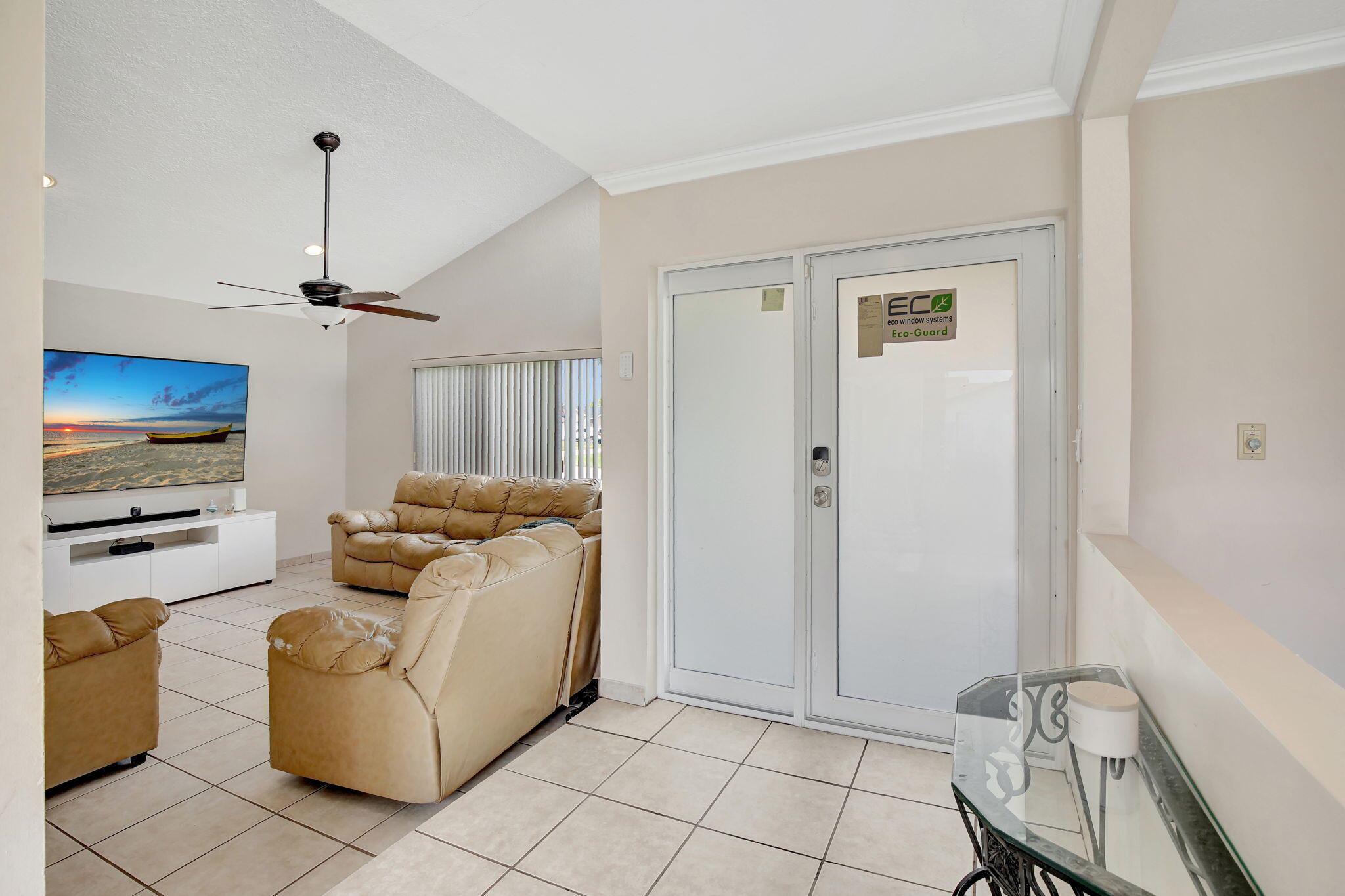WELLEBY UNIT EIGHT - Residential