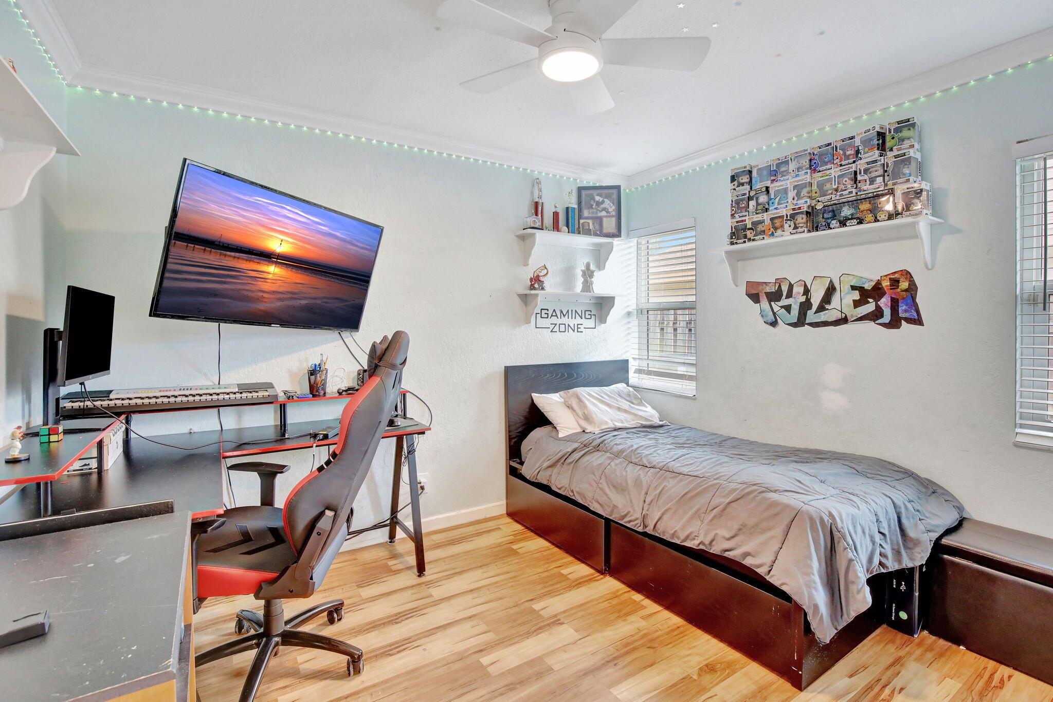 WELLEBY UNIT EIGHT - Residential