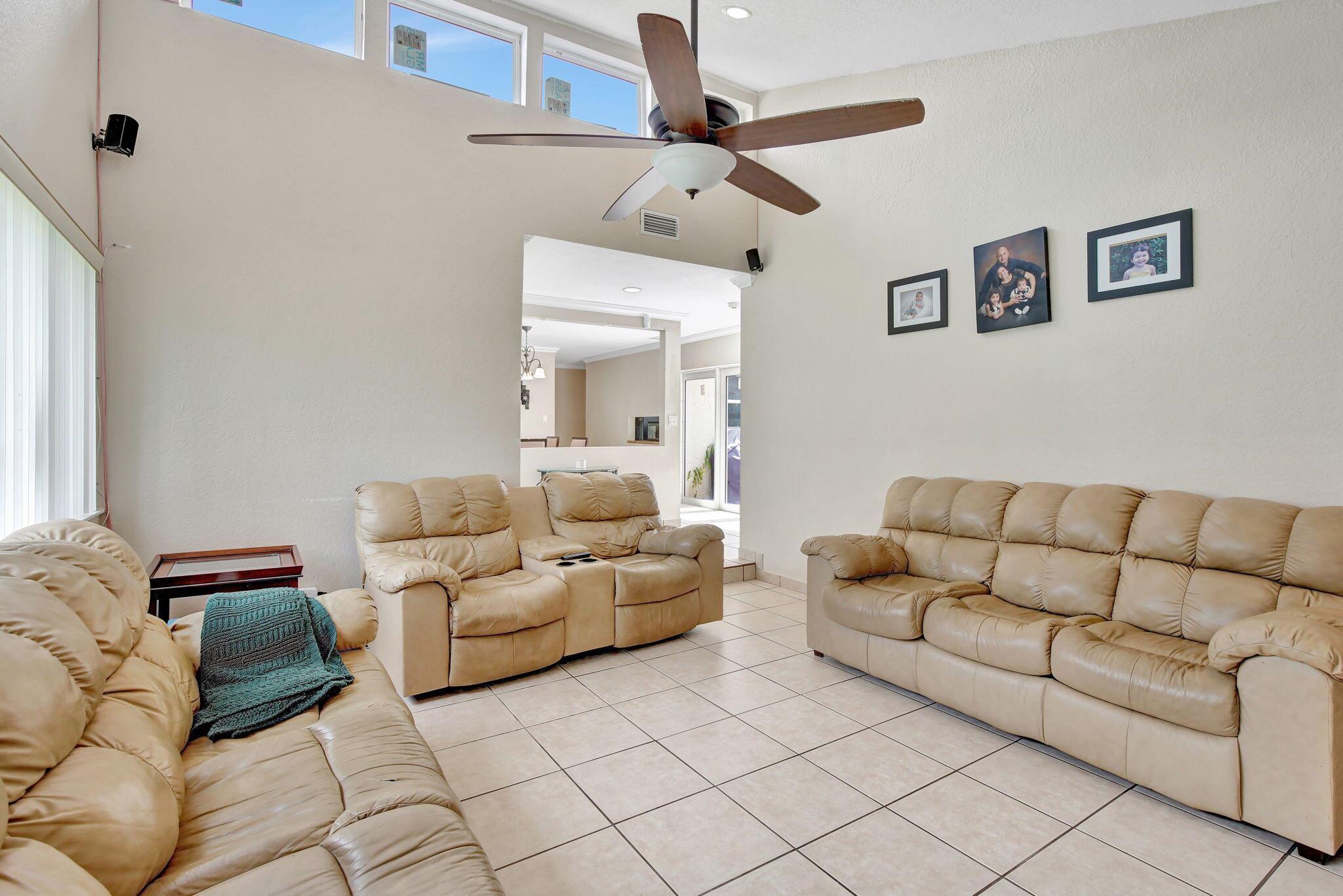 WELLEBY UNIT EIGHT - Residential