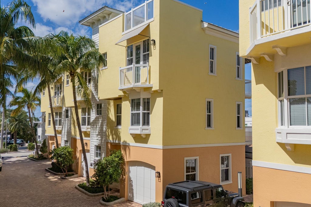 Photo of 4332 SEAGRAPE Drive #6, Lauderdale By The Sea, FL 33308 (MLS # B26091345)