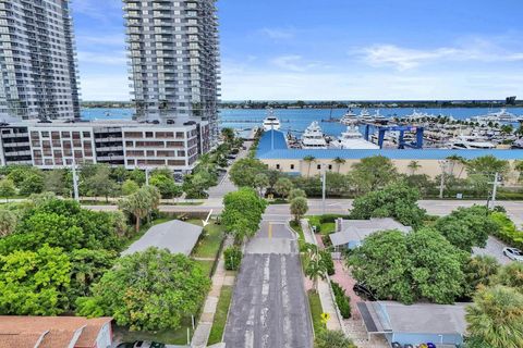 401 42nd Street West Palm Beach FL 33407