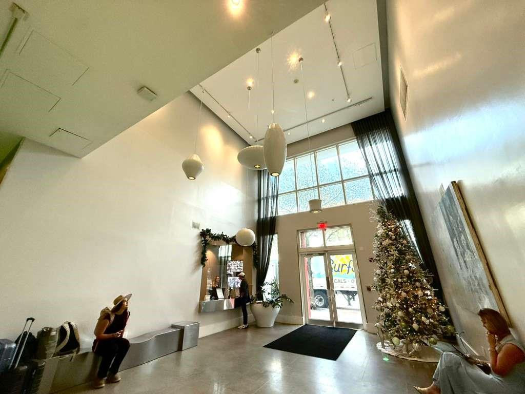 The Loft Downtown II Cond - Residential Lease