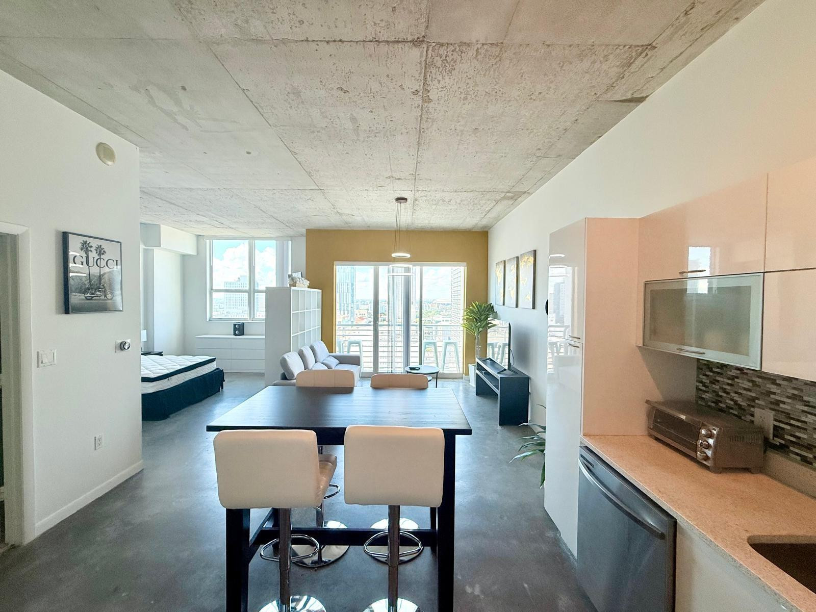 The Loft Downtown II Cond - Residential Lease