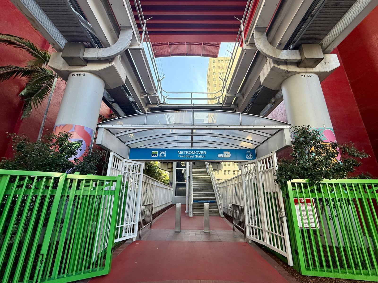 The Loft Downtown II Cond - Residential Lease