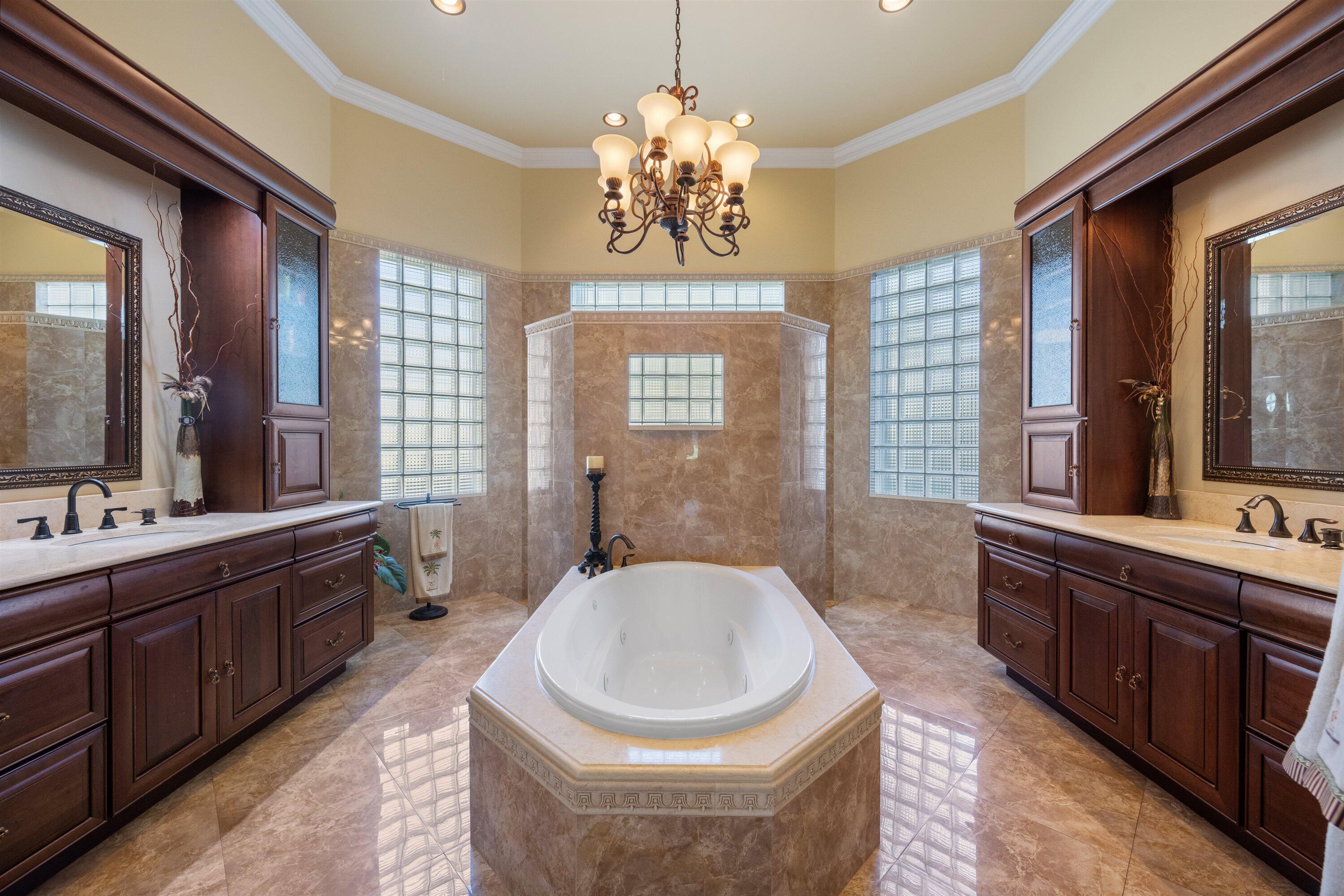 BINKS FOREST OF THE LANDINGS AT WELLINGTON - Residential