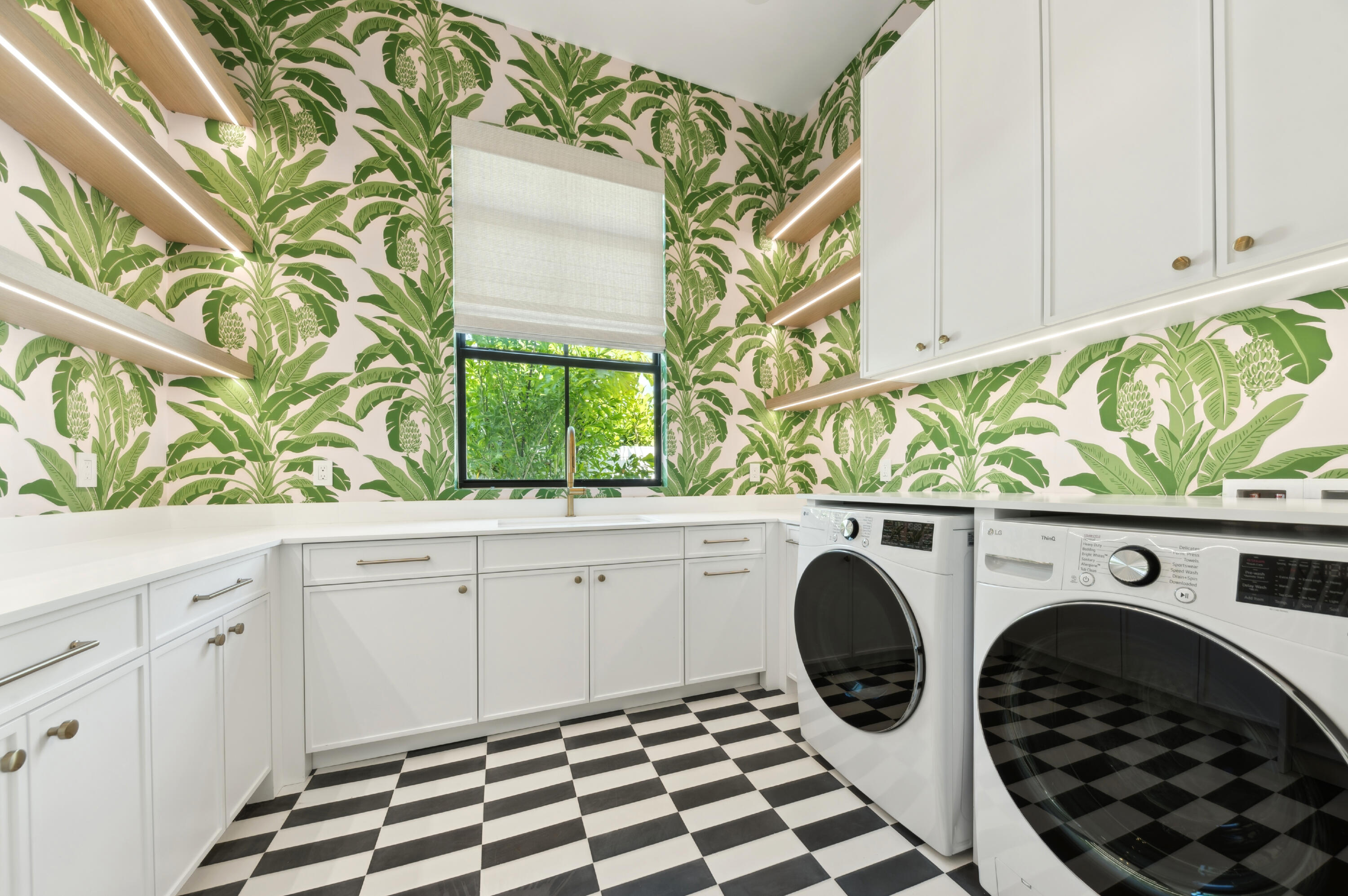 HIGH ACRES 3RD ADD - Residential