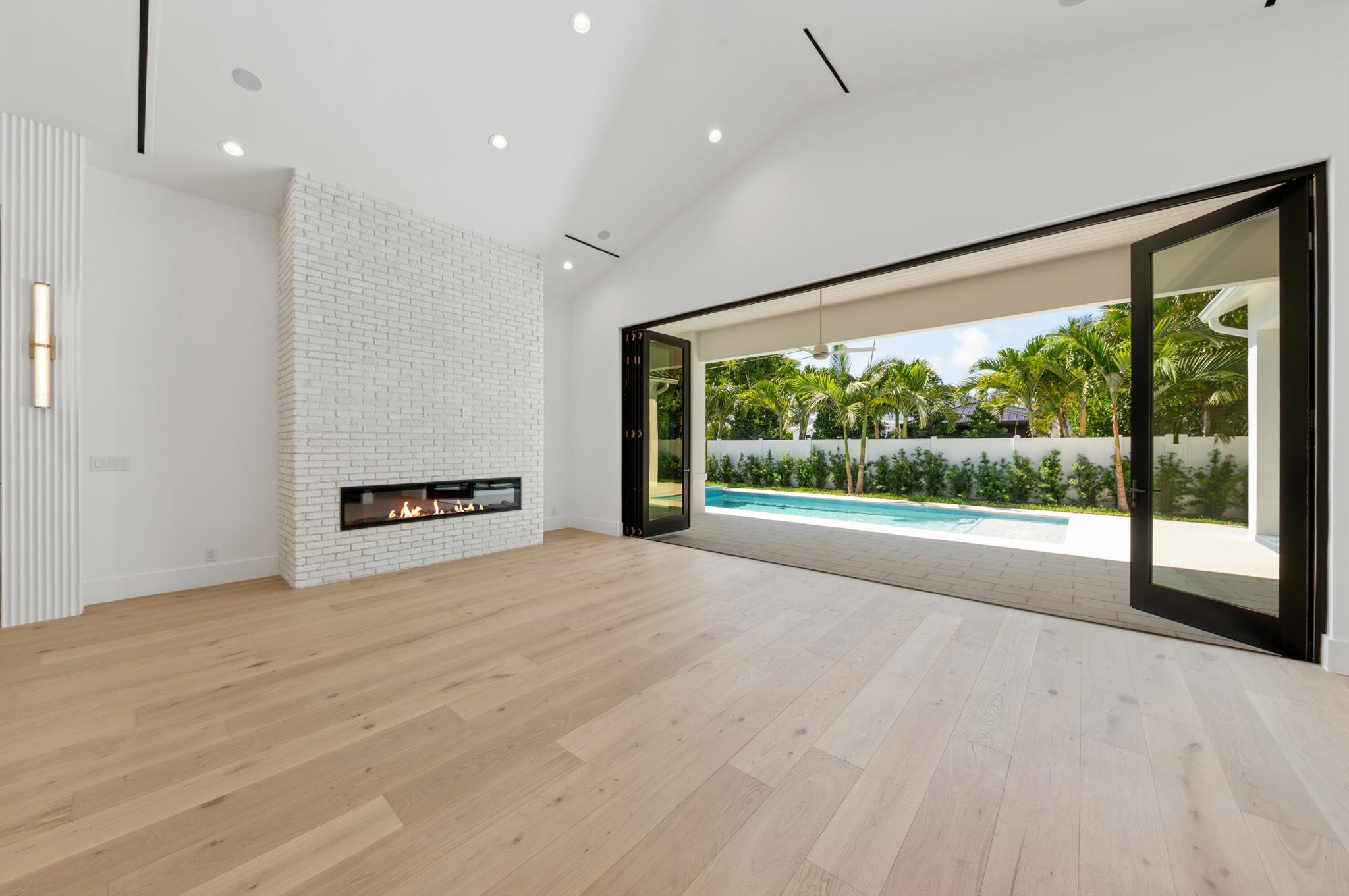 HIGH ACRES 3RD ADD - Residential