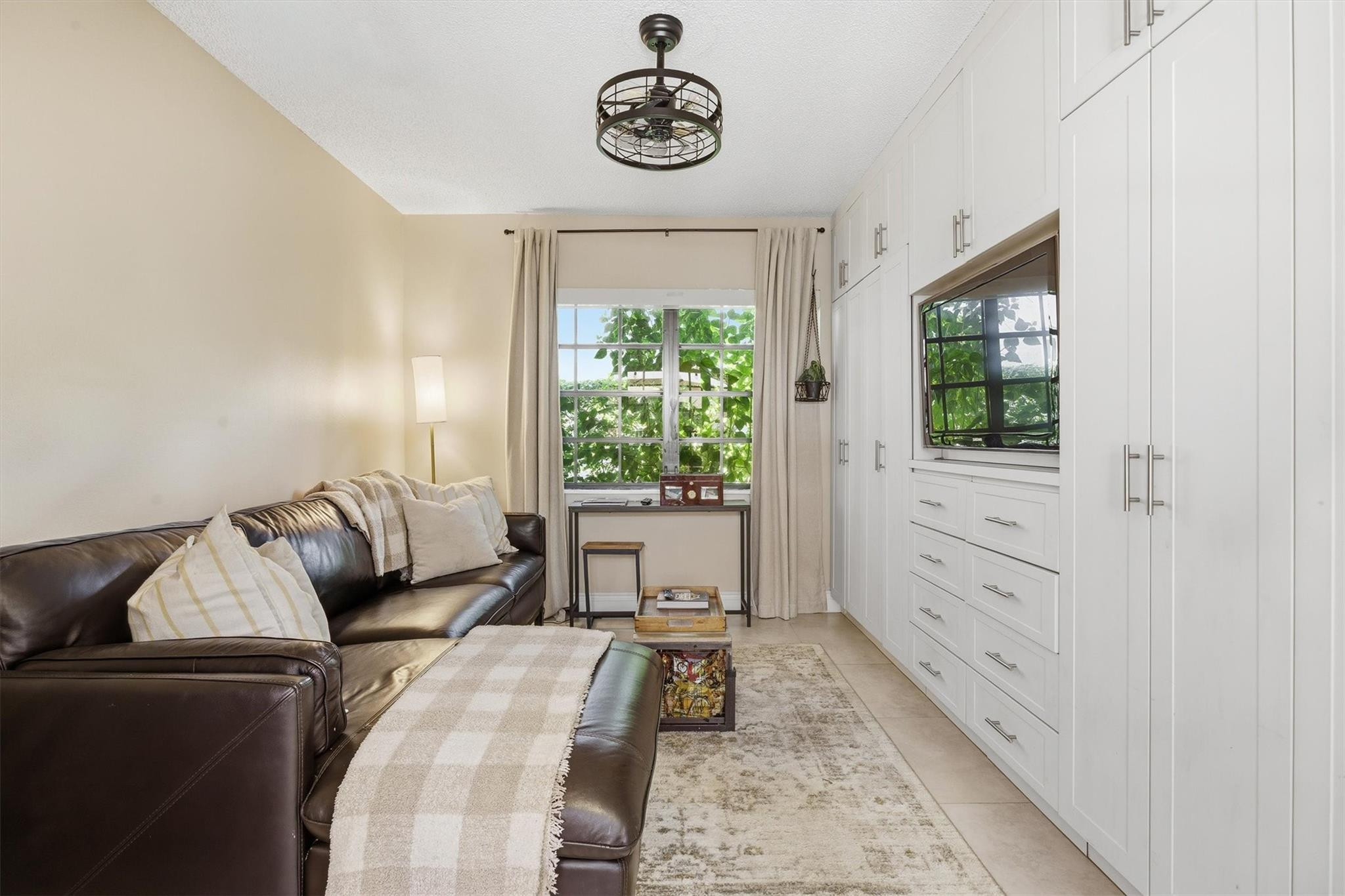 C GAB COUNTRY CLUB SEC 6 - Residential