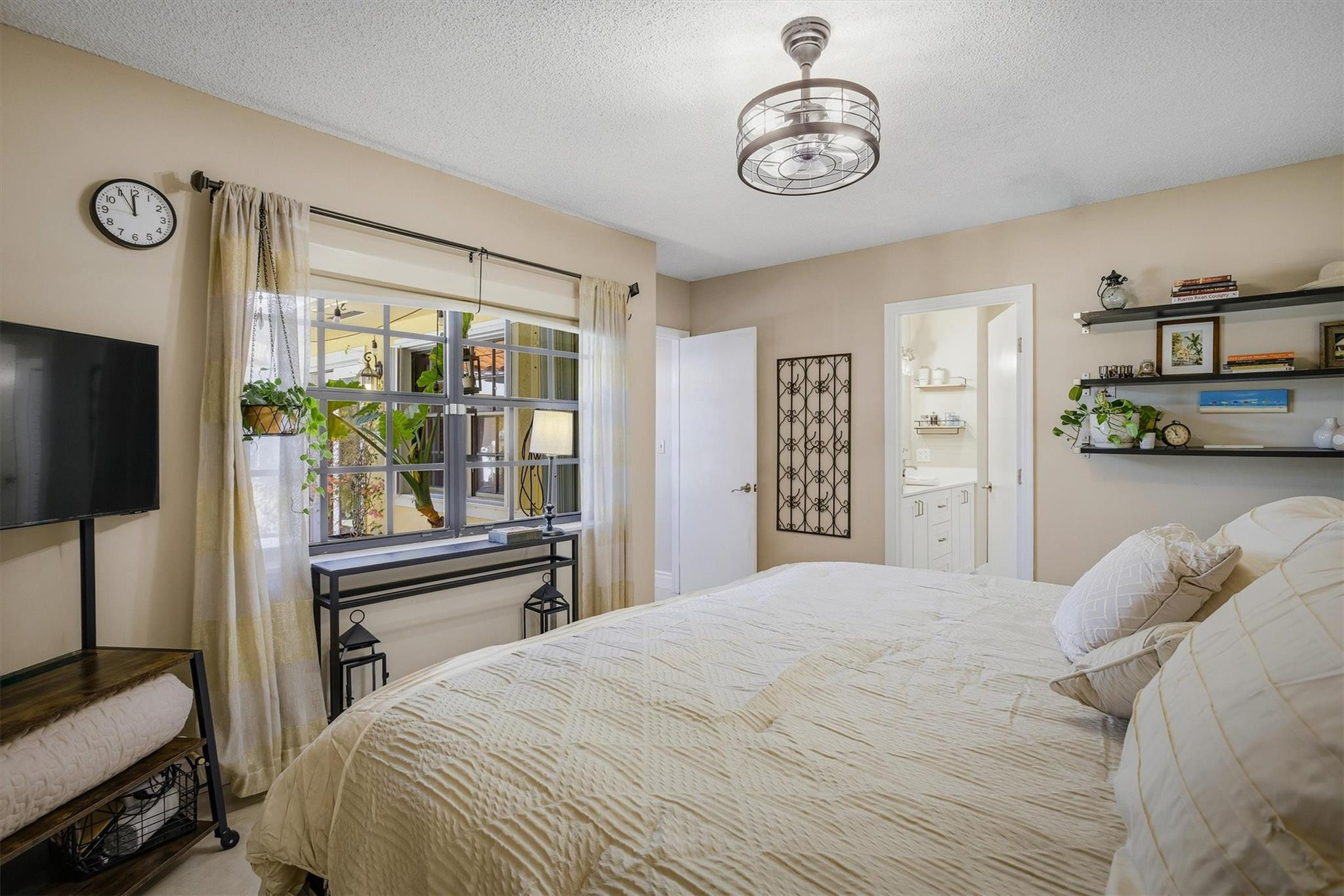 C GAB COUNTRY CLUB SEC 6 - Residential