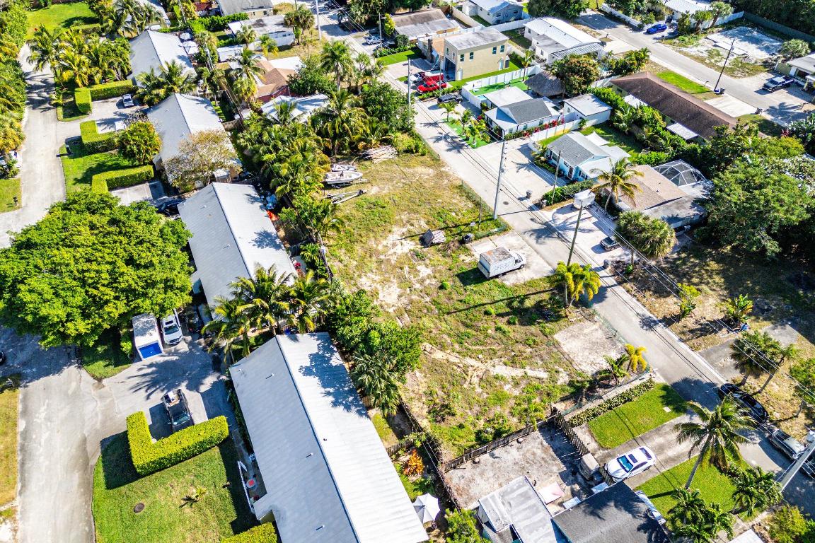 UNRECORDED PLATS - Land