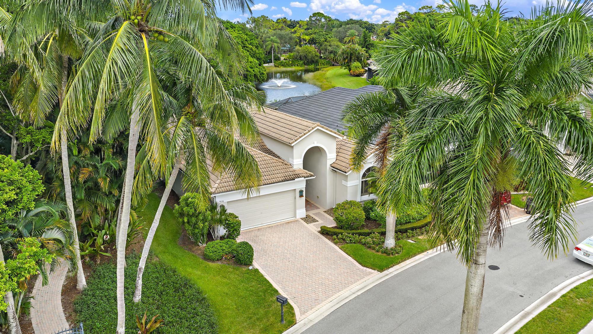 Move right into this fully furnished, TURNKEY 3BR/2.5BA + Flex Room home in the coveted Grande neighborhood of The Club at Ibis. Perfectly positioned on a private lot with serene water views, this single-story ''Hamilton'' is one of Ibis's most sought-after floor plans. A dramatic new 8' glass double-door opens to a spacious foyer and light-filled main living area, where soaring ceilings and 8' glass sliders frame the newly renovated lanai and tranquil water beyond. In a separate area, the inviting family gathering space blends an open kitchen, dining area, and peninsula/buffet -- complete with gas range, Corian countertops, new stainless-steel refrigerator, and plenty of room for entertaining.