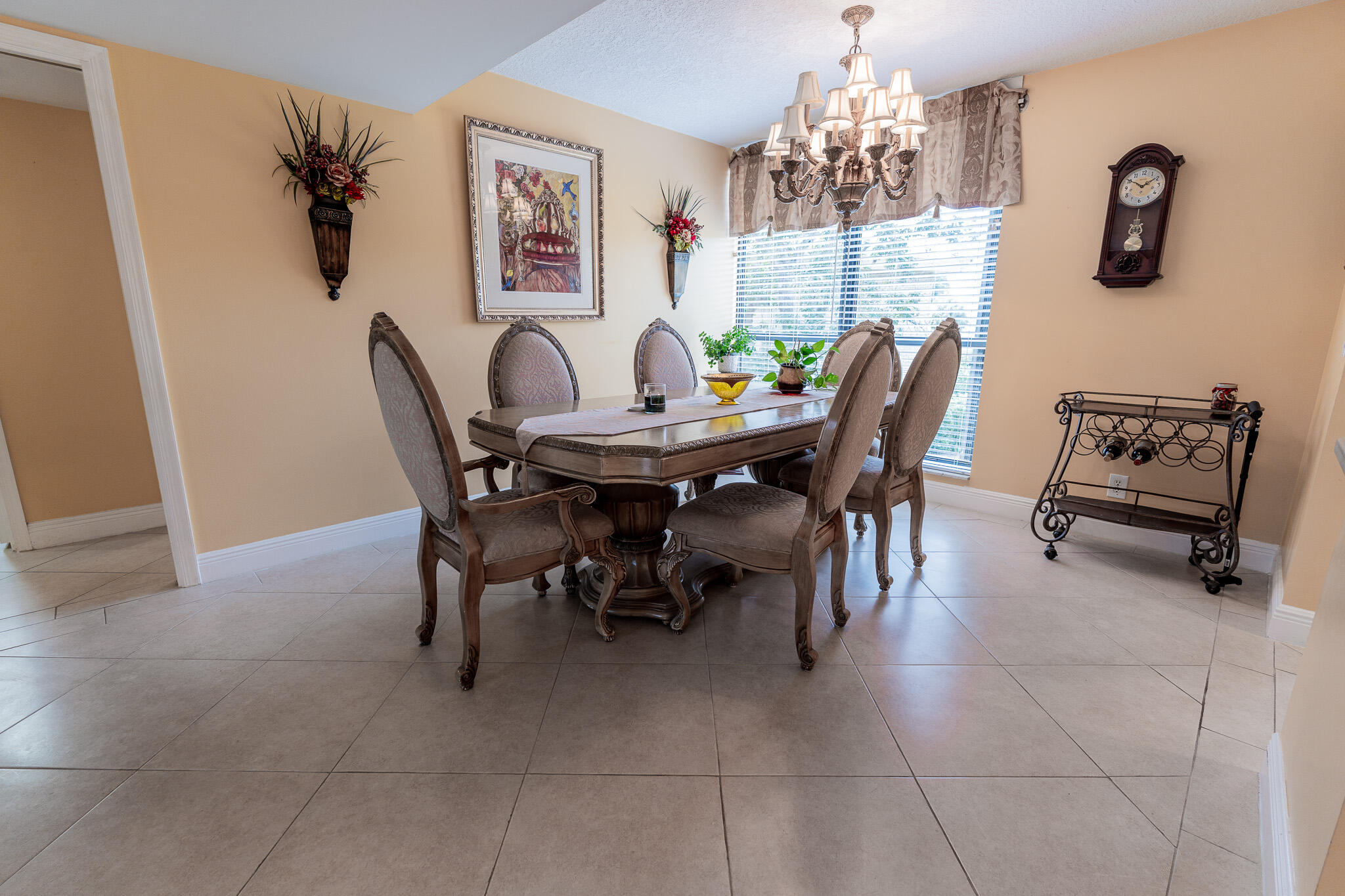 WOODLAND LAKES - Residential