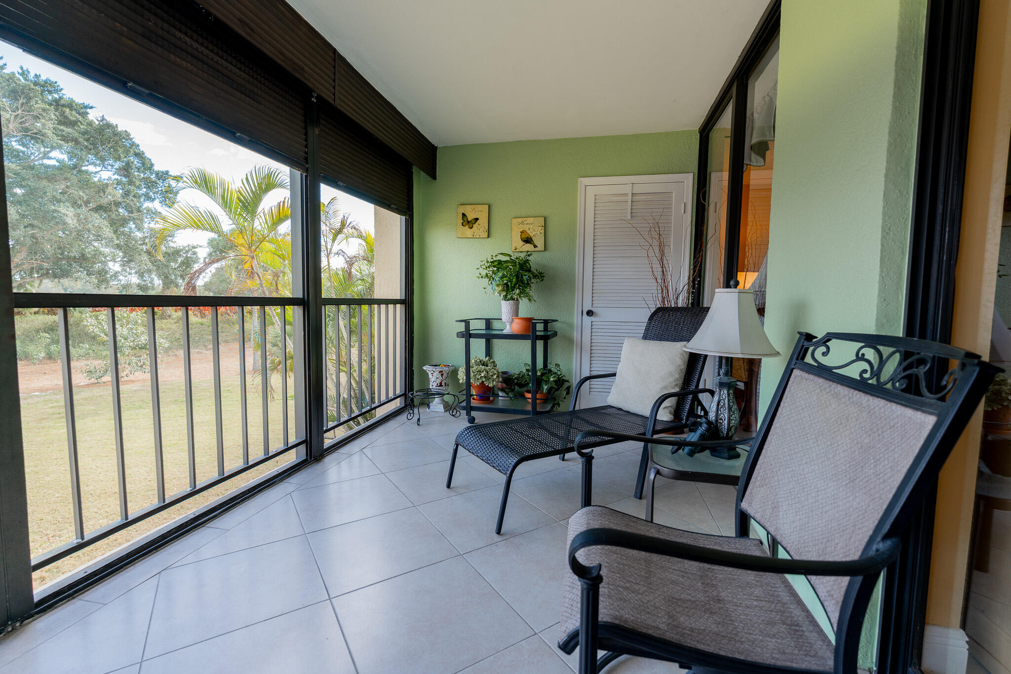 WOODLAND LAKES - Residential