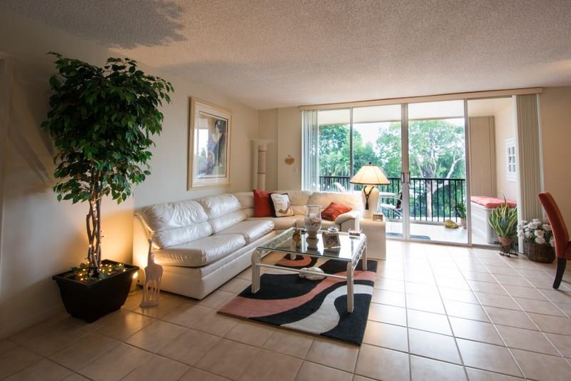 BAY YACHT CLUB - Residential