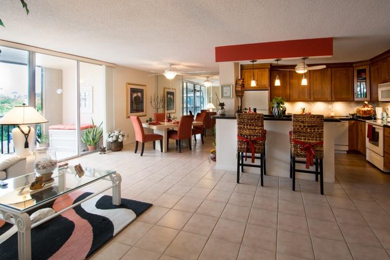 BAY YACHT CLUB - Residential