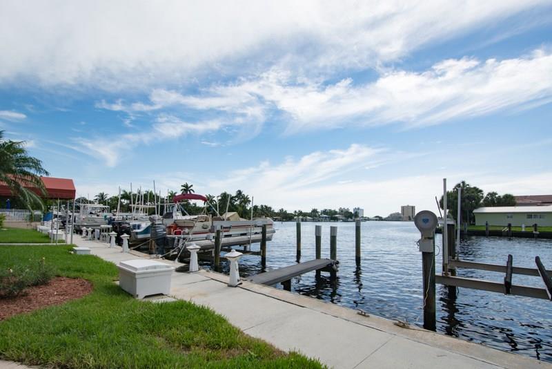 BAY YACHT CLUB - Residential