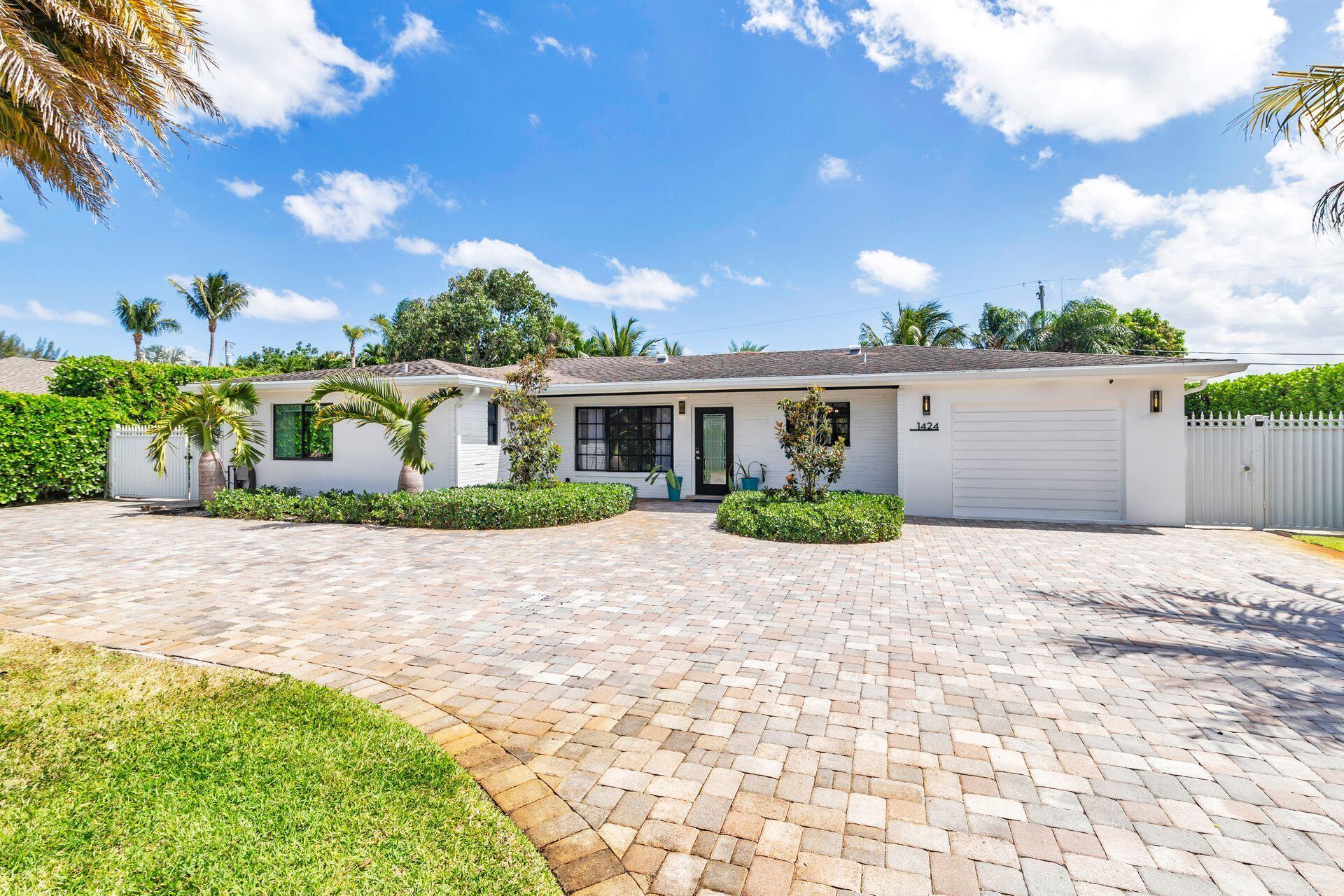 1424 Alpha Court