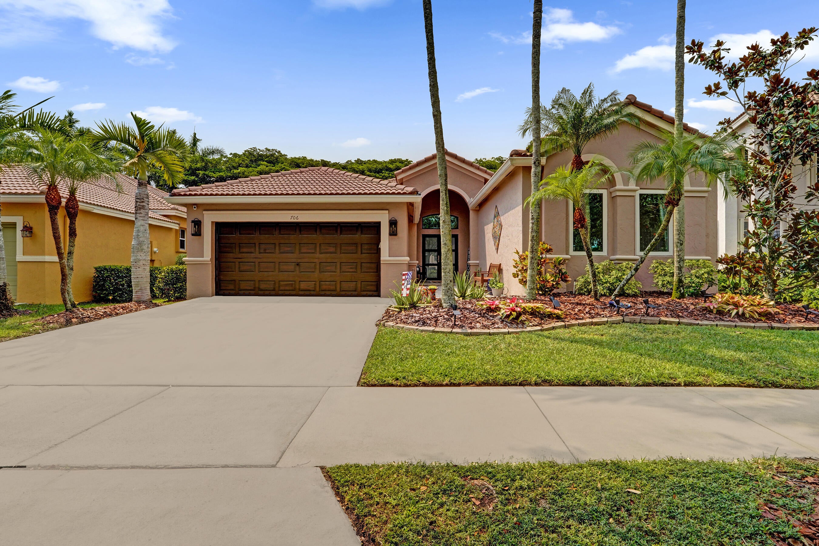 706 Tulip Circle, Weston FL 33327