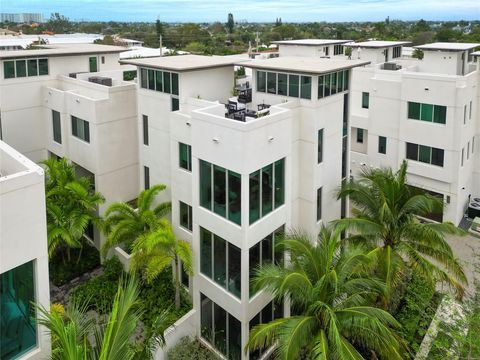 246 Garden Ct 246 Lauderdale By The Sea FL 33308