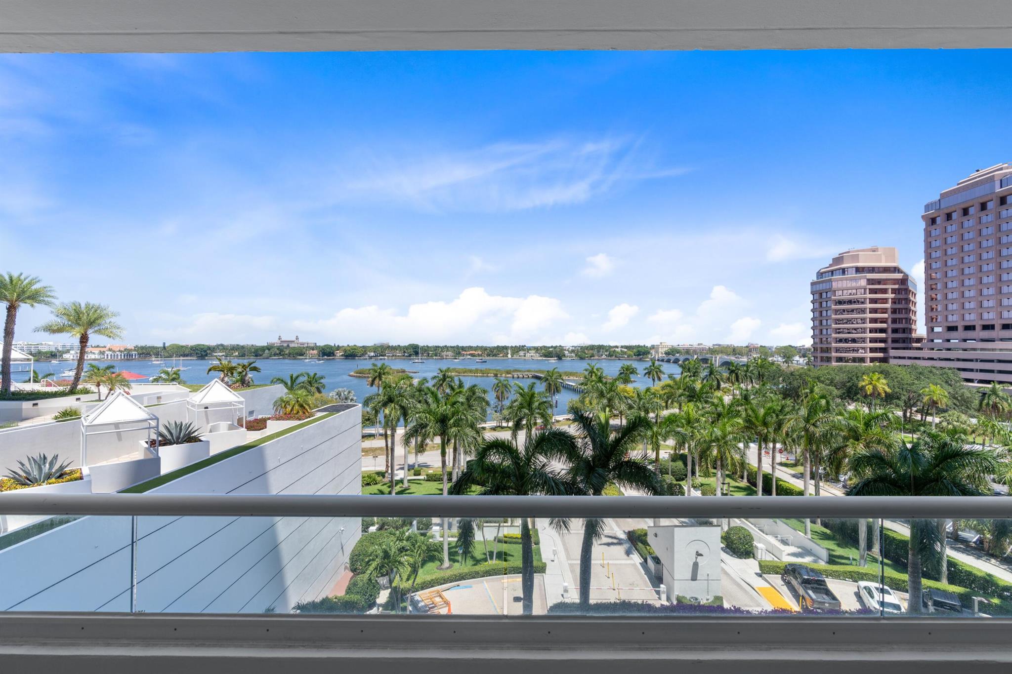 PLAZA OF THE PALM BEACHES - Residential