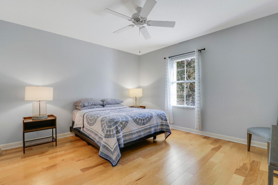 MANSIONS AT EVERGRENE WEST CONDO - Residential Lease