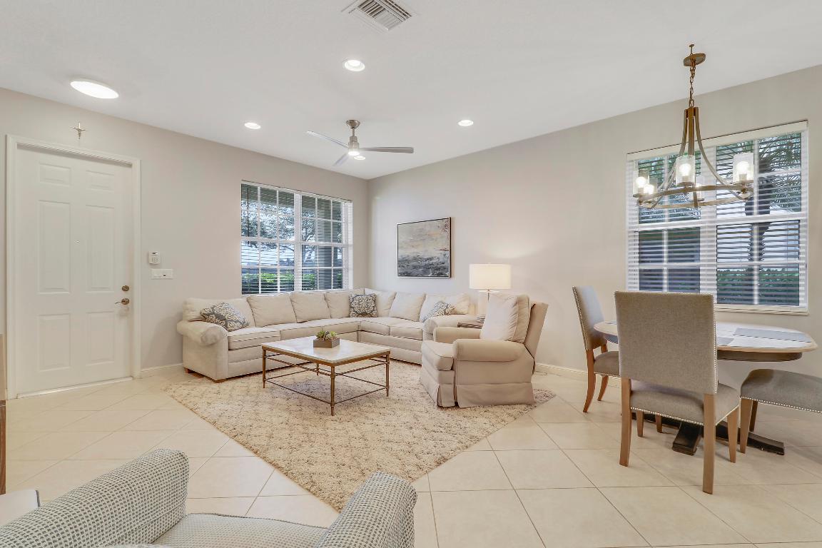 MANSIONS AT EVERGRENE WEST CONDO - Residential Lease