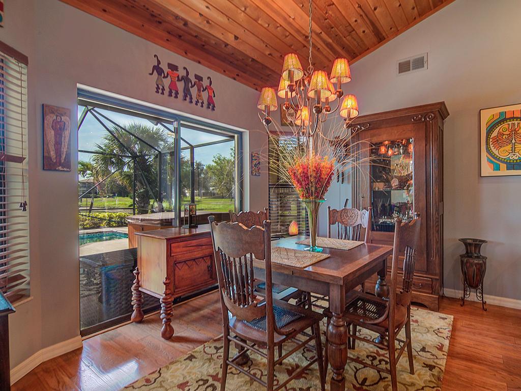 EVERGREEN CLUB, MID RIVERS YCC - Residential