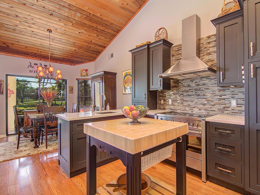 EVERGREEN CLUB, MID RIVERS YCC - Residential